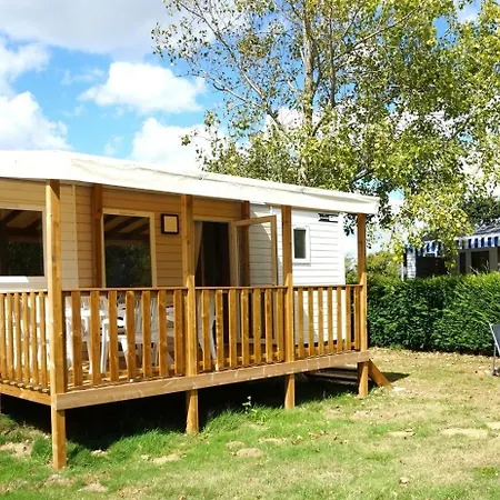 Zecamping 4 Etoiles - Piscine Couverte - A 1 Km - Dog Friendly 4* Givrand