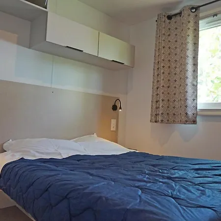 Camping 4 étoiles - Parc aquatique - eeiaei 4* Givrand