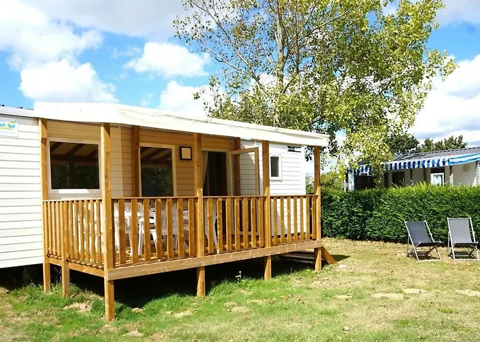 Camping 4 étoiles - Parc aquatique - eeiaei 4* Givrand