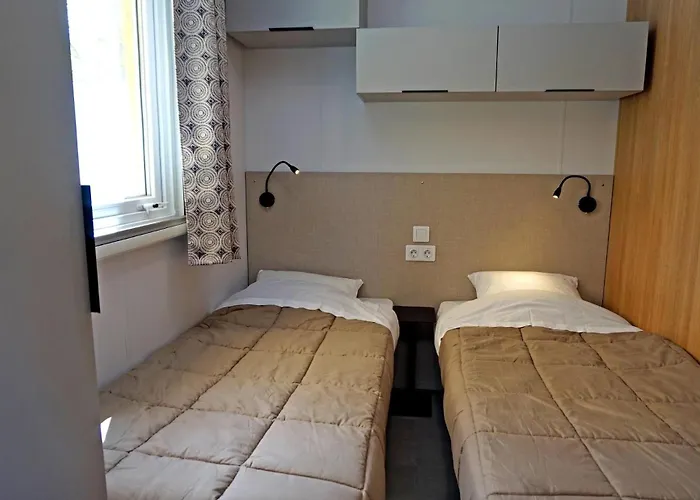 Campeggio Camping 4 étoiles - Parc aquatique - eeiaei 4*