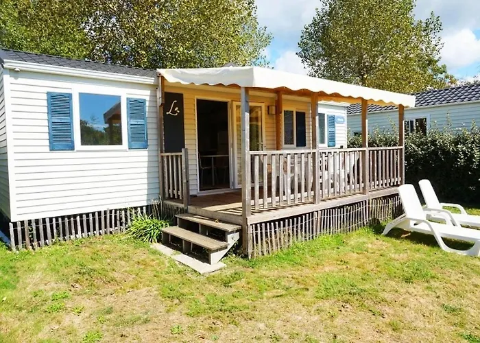 Camping 4 étoiles - Parc aquatique - eeiaei Campeggio